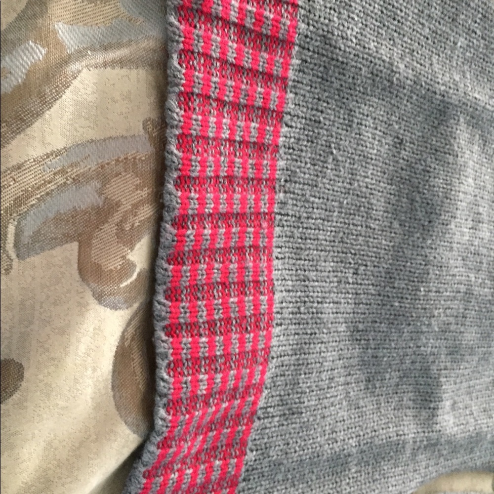 Grane Sweater - Picture 3 of 6